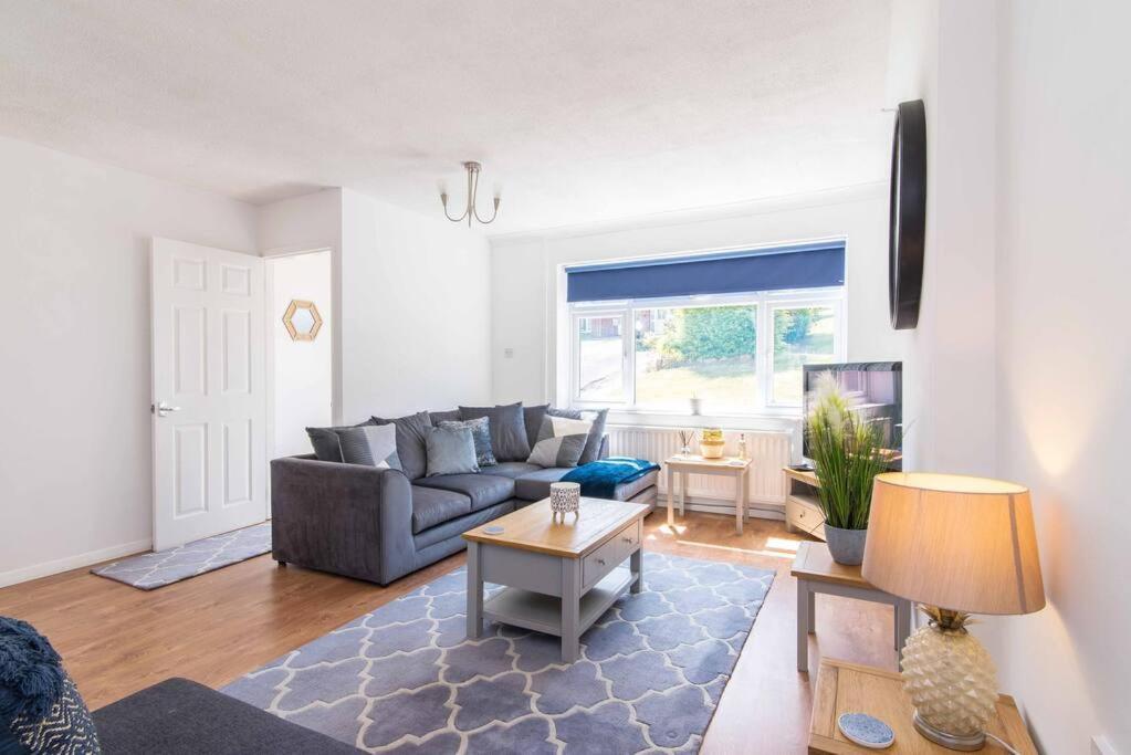 Modern Three Bedroom Home In Castle Donington Exteriör bild